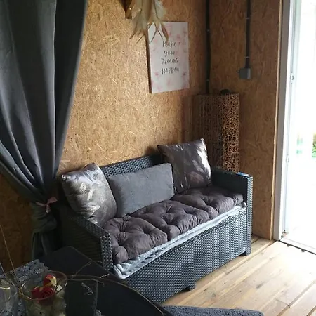 Le Refuge Zen Hebergement Atypique A La Semaine Avec Bungalow, Cabane, Bulle Et Spa Montpouillan