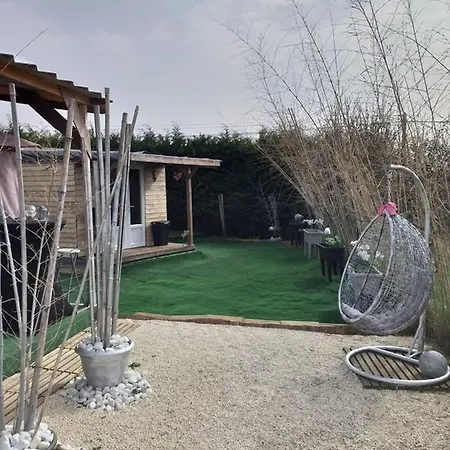Le Refuge Zen Hebergement Atypique A La Semaine Avec Bungalow, Cabane, Bulle Et Spa